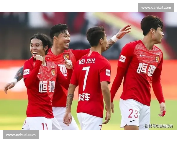 铂斯迎战上海申花焦点对决谁能在关键之夜笑到最后联赛巅峰较量引爆全场期待